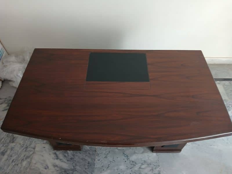 Executive table full size for sale 1