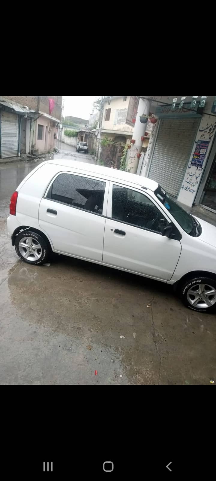 Suzuki Alto 2011 3