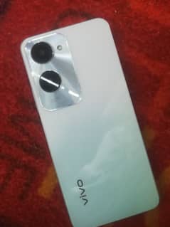 Vivo Y18 4gb 128gb with Box Charger