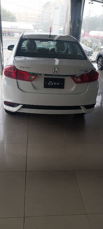 Honda City IVTEC 2024 2