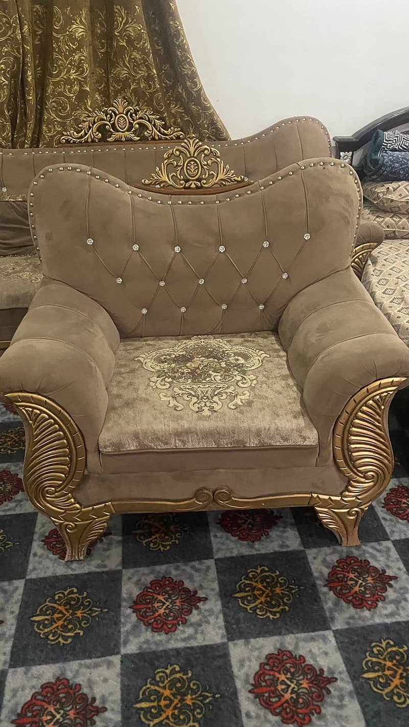 Luxury Sofa set with table 1