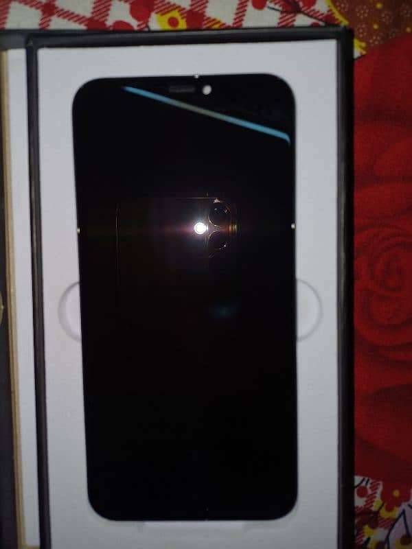 IPhone 11 pro OLED GX screen 1