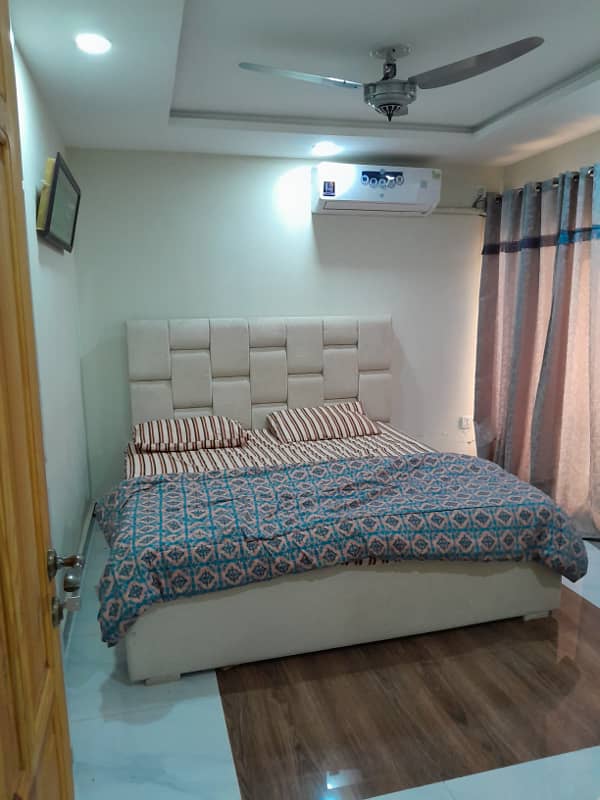 2 Bed Fully Furnished Flat Available For Rent in E-11/4 7