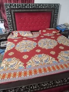 bed set with dressing table