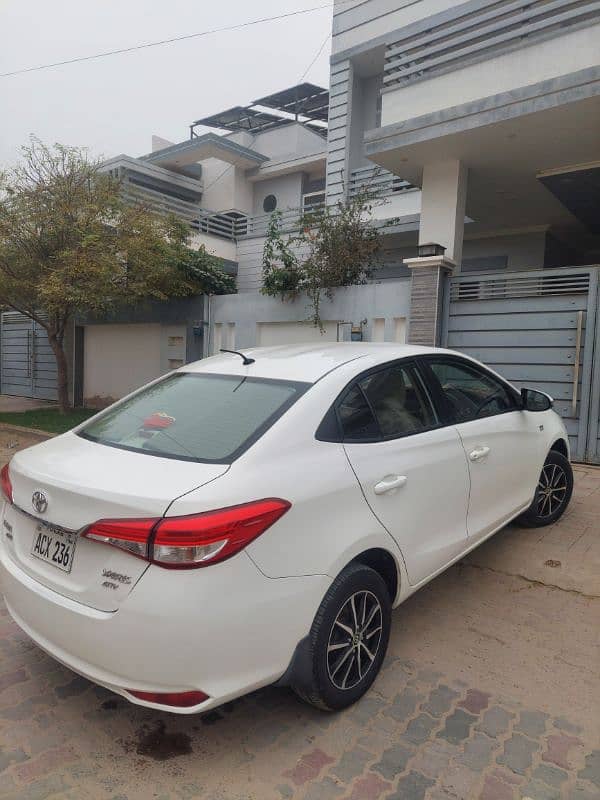 Toyota Yaris 2021 ATIV. . . . 03005533062 2