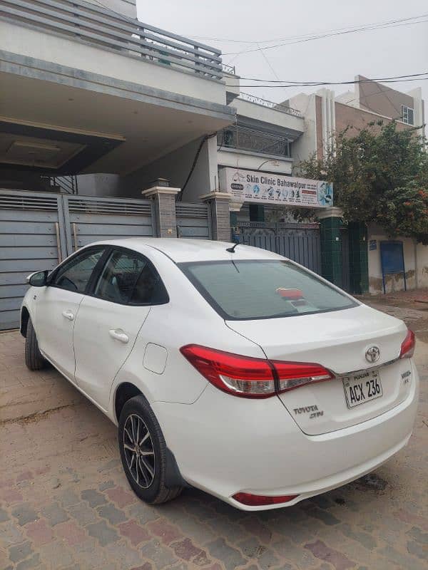 Toyota Yaris 2021 ATIV. . . . 03005533062 4