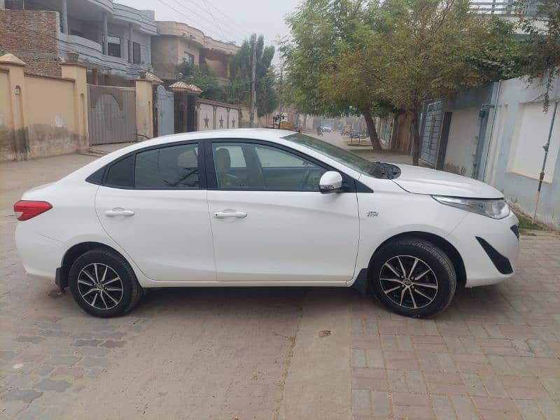 Toyota Yaris 2021 ATIV. . . . 03005533062 9