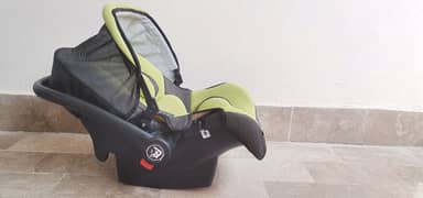 tinnies car seat brand new