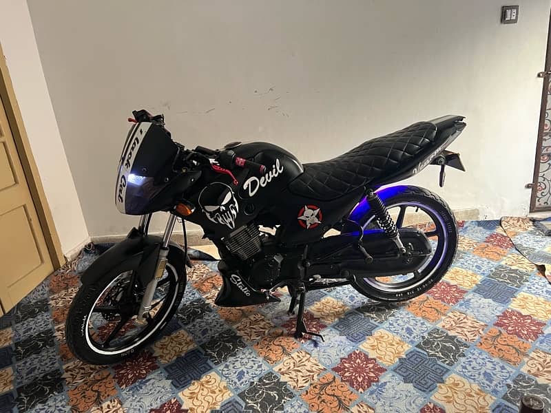 yamaha ybr 2016 model 1