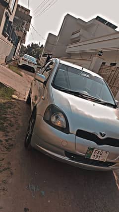 Toyota Vitz 2000