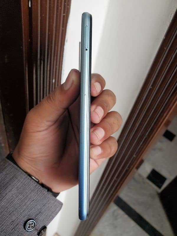 Vivo Y20s 6