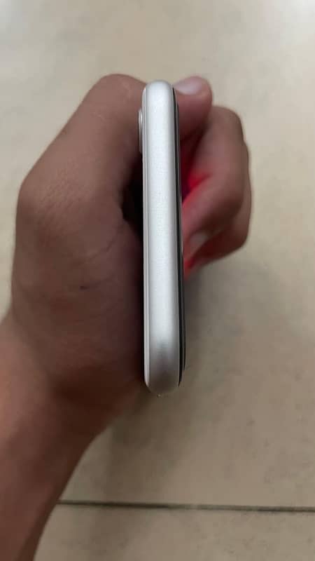 iphone SE 2020 jv for sale exchange possible with iphone X 4