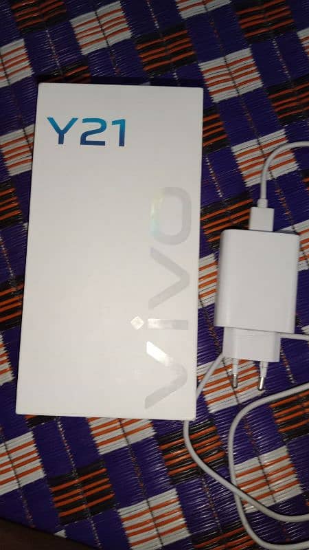 vivo y21 4 64 har cheese original charger box condition 10\8 1