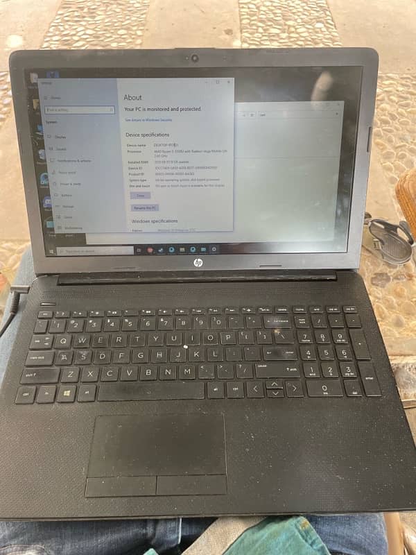 hp reyzen 3        20 gb ram 0