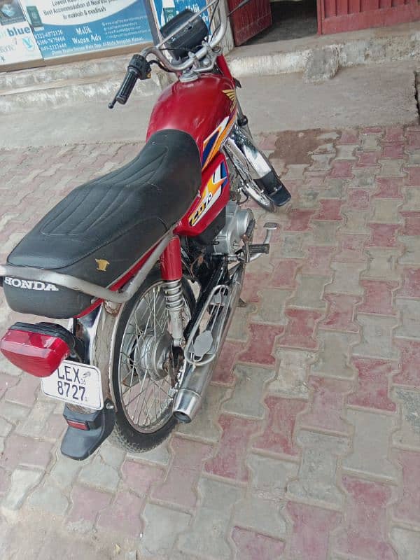 Ravi bike like new condition 2