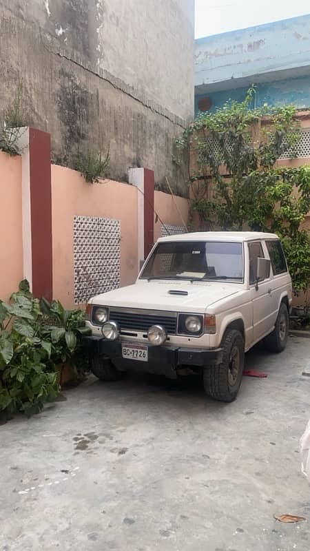 Mitsubishi Pajero 1984 3 door 0