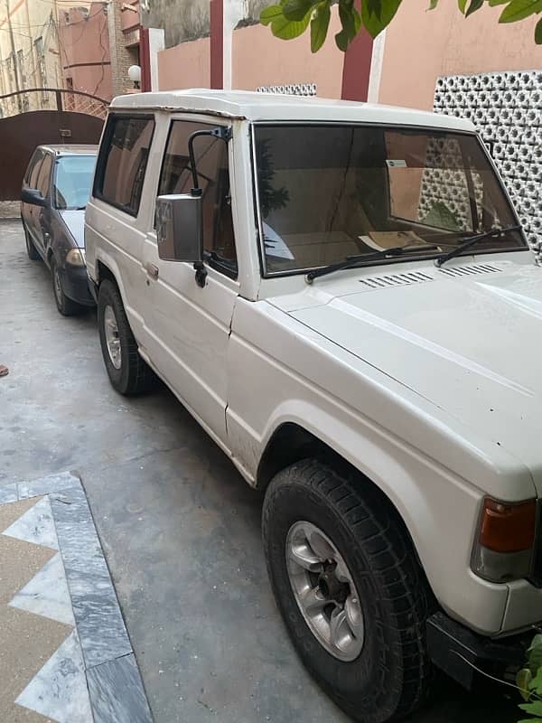 Mitsubishi Pajero 1984 3 door 3