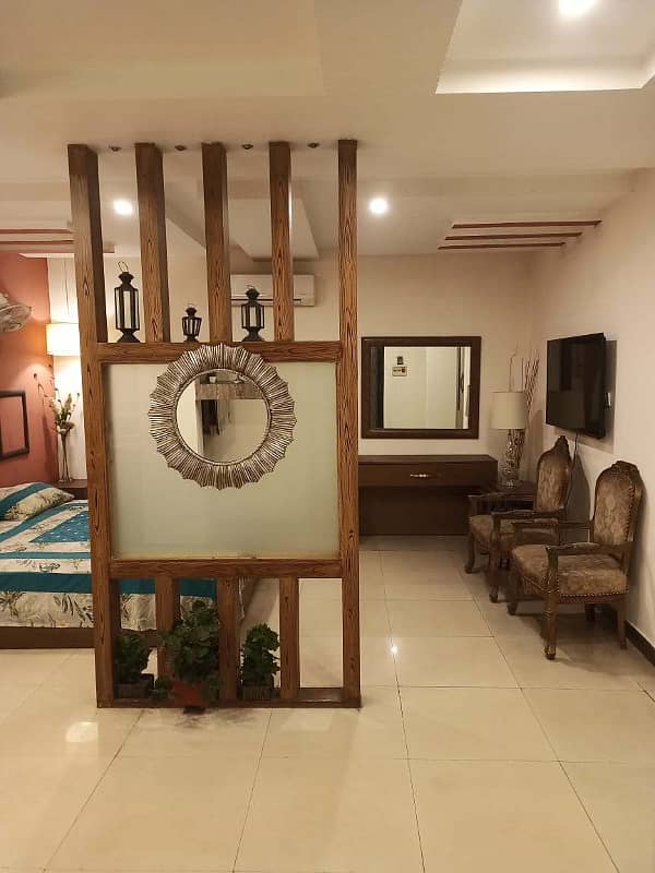 1 BED STUDIO FURNISHED APARTMENT IS AVAILABLE FOR RENT IN SECTOR B BAHRIA TOWN LAHORE 4