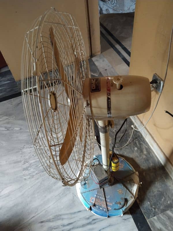 Charging Fan 0