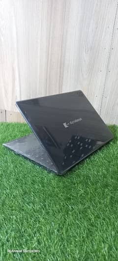 DyanBook Satellite Pro L40-G-102