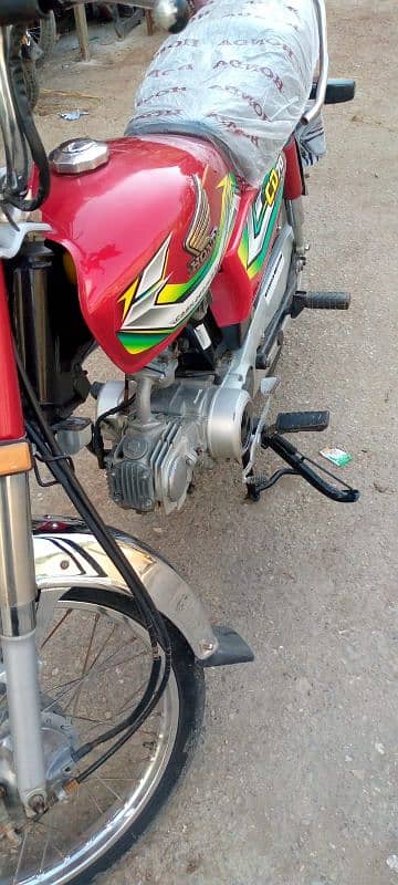 Honda CD70 2023 Karachi 8