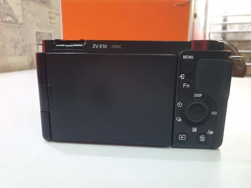 Sony ZV-E10 with 16-50mm lens 6