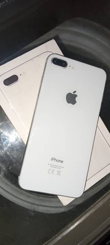 iphone 8 plus 64gb white colour with box 0