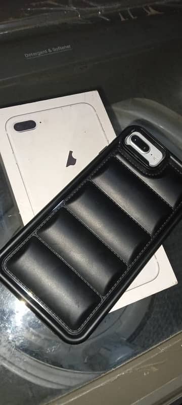 iphone 8 plus 64gb white colour with box 1