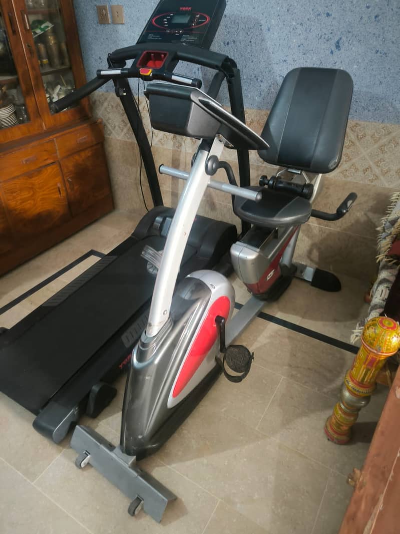 Excercise machines for sale /exercising  bycycle and running machines 5