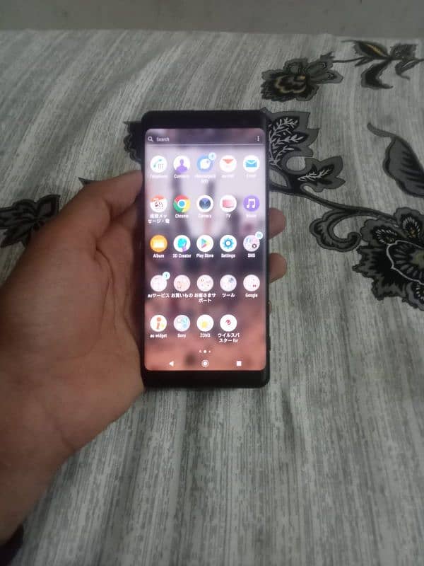 sony Xperia 3 6