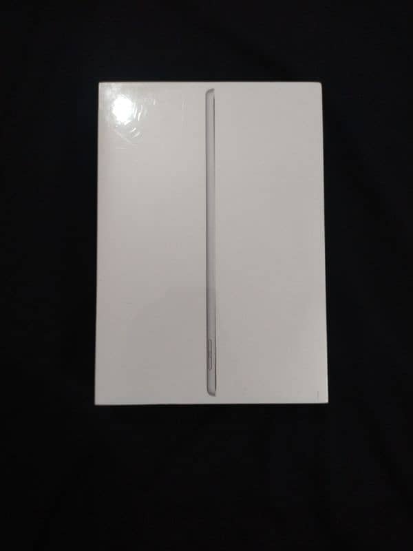 iPad 9th Generation 64 GB, 10.2 Inch Screen, Brand New Box Pack 3