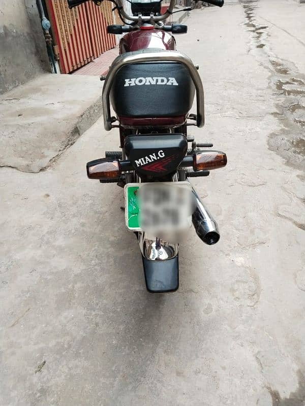 Honda CD 70 2020 6