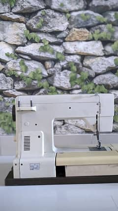 Riccar 9600 sewing machine