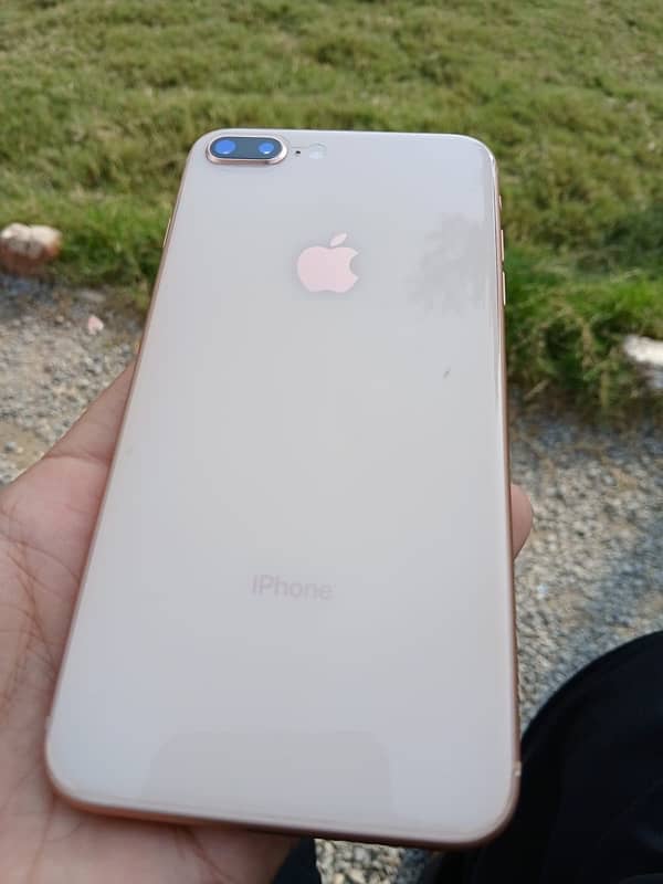 iphone 8plus pta approved 64 gb 4