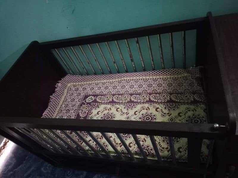 Baby bed/ baby cot/ kids bed/ Big kids bed 1