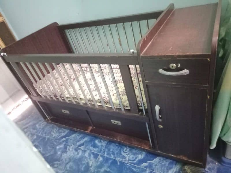 Baby bed/ baby cot/ kids bed/ Big kids bed 3