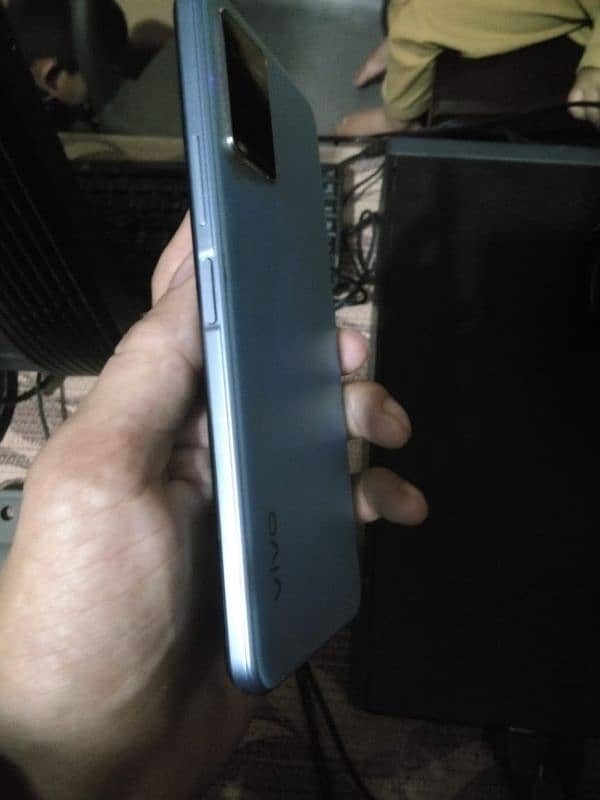 vivo y33s good condition urgent sale 11