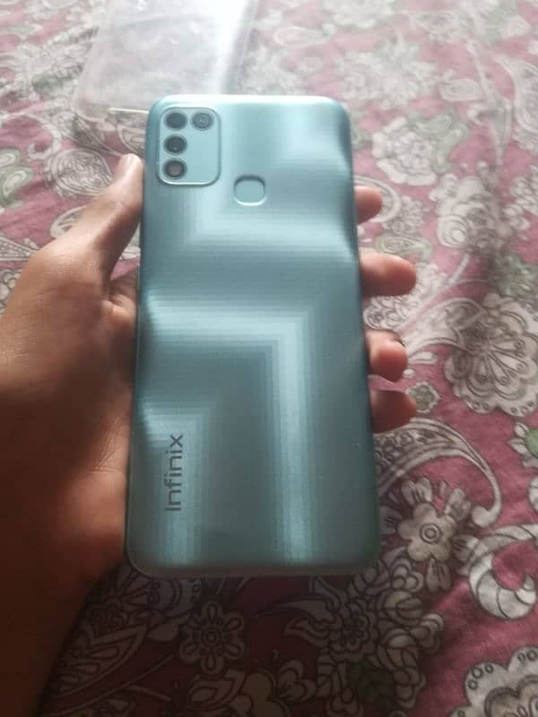 Infinix Hot 10 play (PTA) 4/64 1