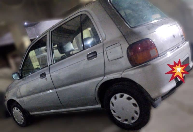 Daihatsu Cuore 2001 5