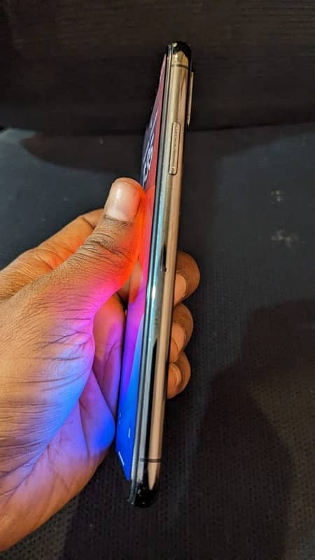 iphone xs 256GB 9.5/10 non pta 4