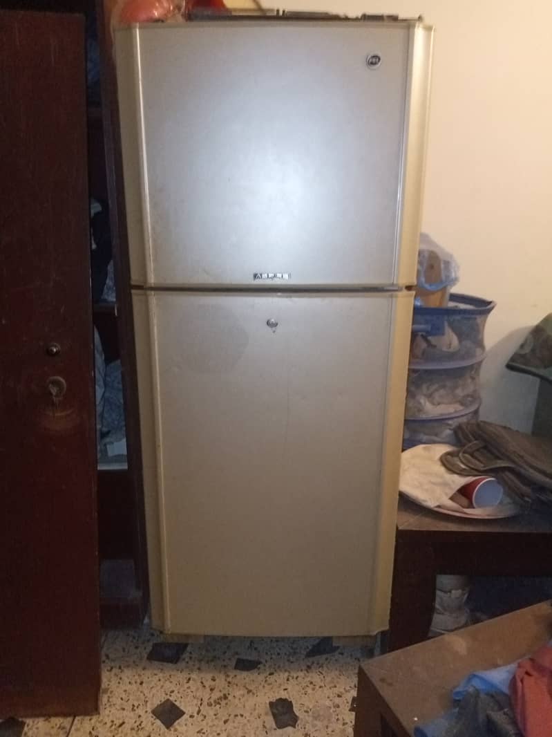 Pel asprire  Refrigerator 0