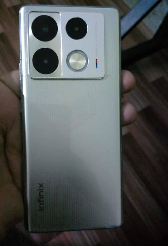 Infinix note 40 pro 12/256 Lush condition 0