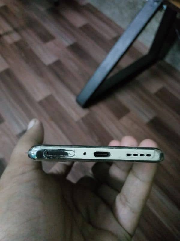 Infinix note 40 pro 12/256 Lush condition 2