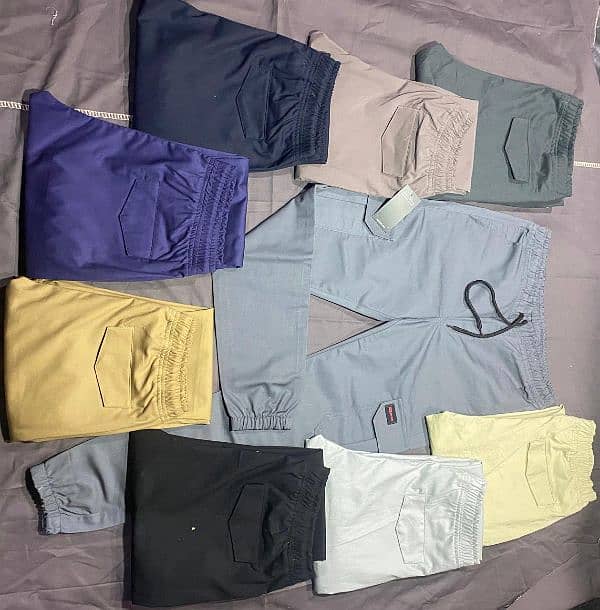 six pocket Cargo trousers 6