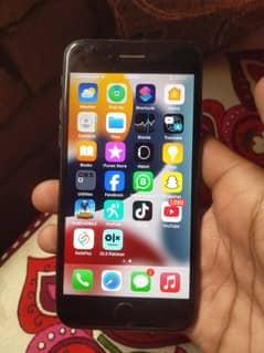 iphone 7 32gb (non PTA)