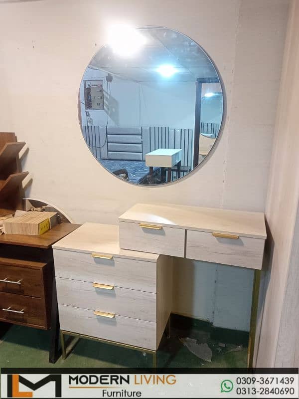 Beautiful Dressing Table round mirror and full mirror 2