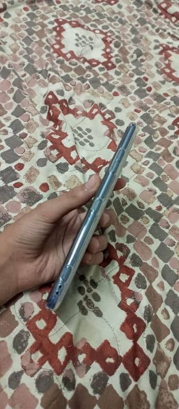 sony xperia phone in fresh condition 1