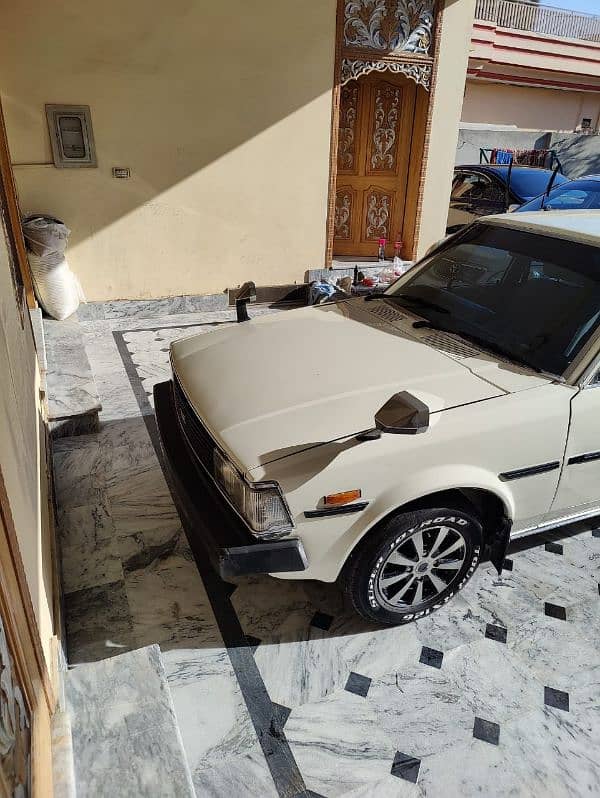 Corolla for sale janwen Islamabad number 3