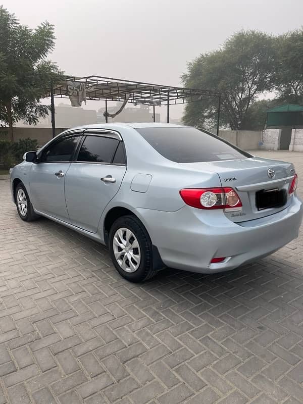 Toyota Corolla GLI 2013 2