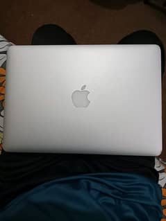 MacBook